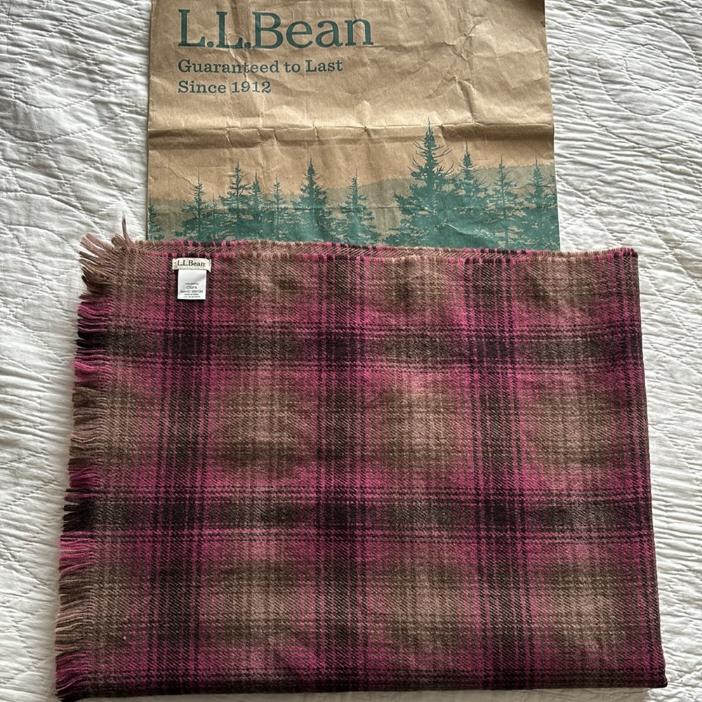 LL Bean Blanket Scarf